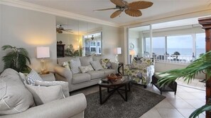 Unclassified image, 4 of 24, button - Horizons West Unit #206 - Great View - Great Beach on Siesta Key! (Sarasota)