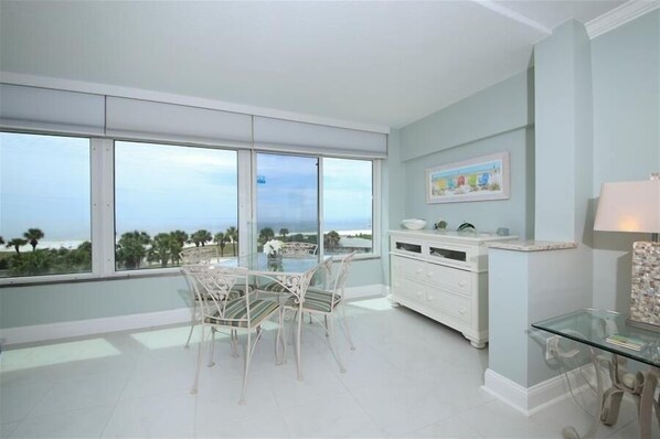 Imagen sin descripción, 1 de 18, botón