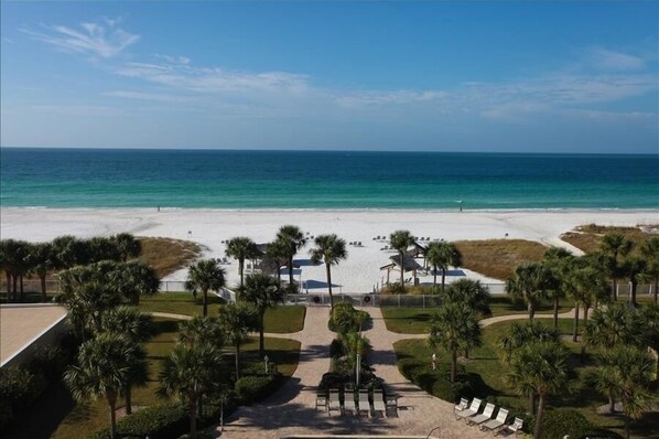 Beach - Horizons West #605 - Panoramic View on the #1 Beach (Sarasota)