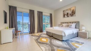 Villa, 3 soverom | 3 soverom, safe på rommet, skrivebord og strykejern/-brett