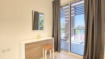 Biệt thự, 3 phòng ngủ | Khu phòng khách | TV LCD