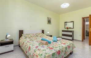 1 bedroom, free WiFi, bed sheets - Nice apartment in Pula with WiFi (Pula)