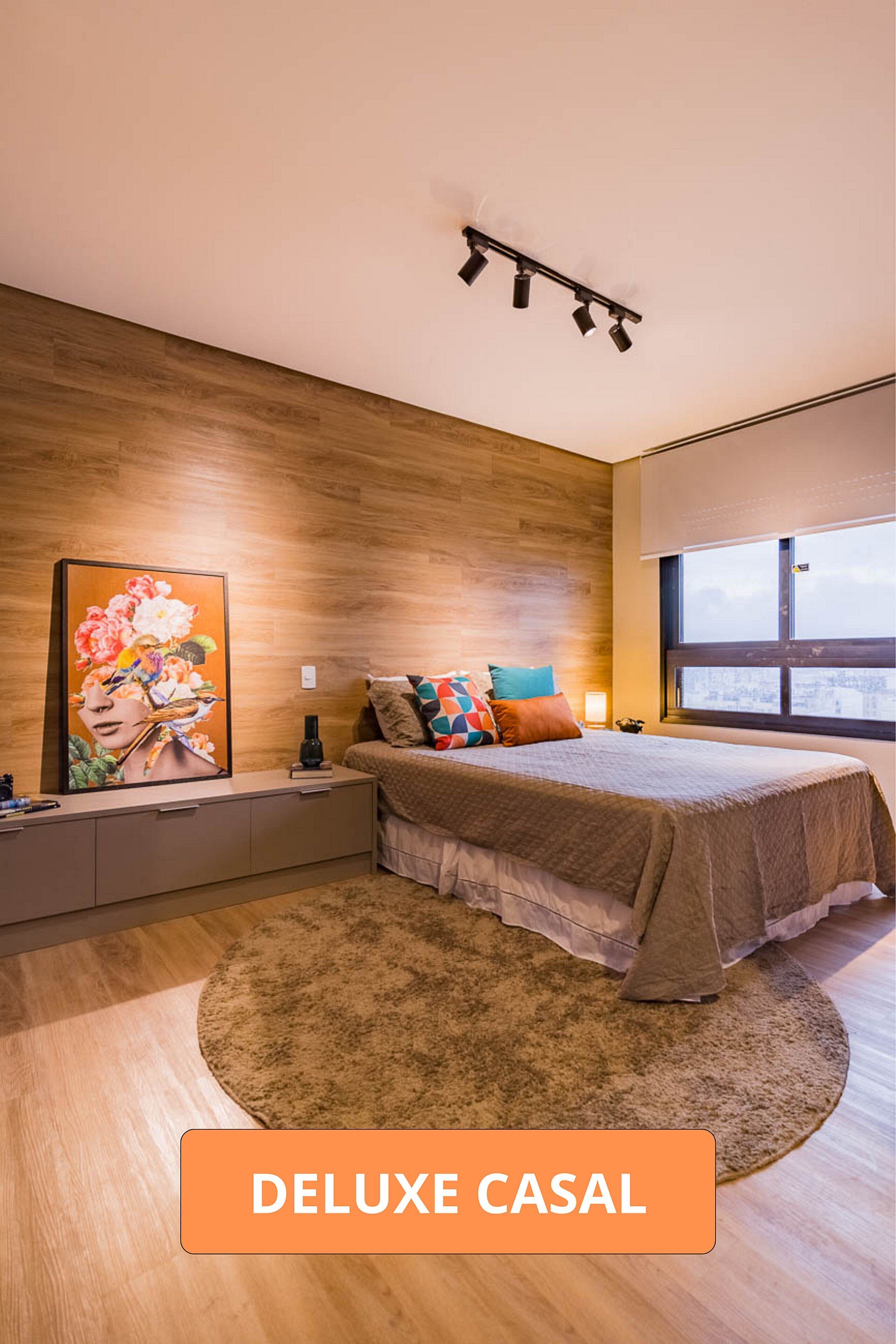 笔记本电脑工作区、遮光窗帘、免费 WiFi