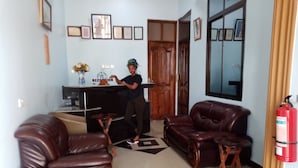 Unclassified image, 2 of 17, button - Buzwagi View Hotel (Kahama)