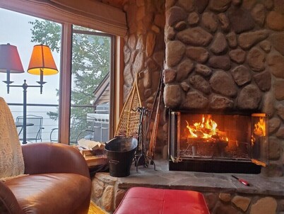 Lake Superior Lakehome With Stunning Views