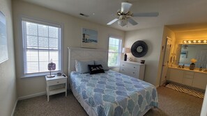 4 bedrooms, desk, iron/ironing board, free WiFi