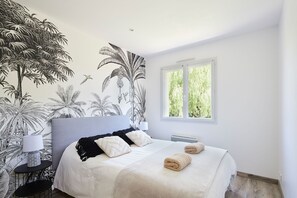 3 Schlafzimmer, BĂŒgeleisen/BĂŒgelbrett, kostenloses WLAN, BettwĂ€sche