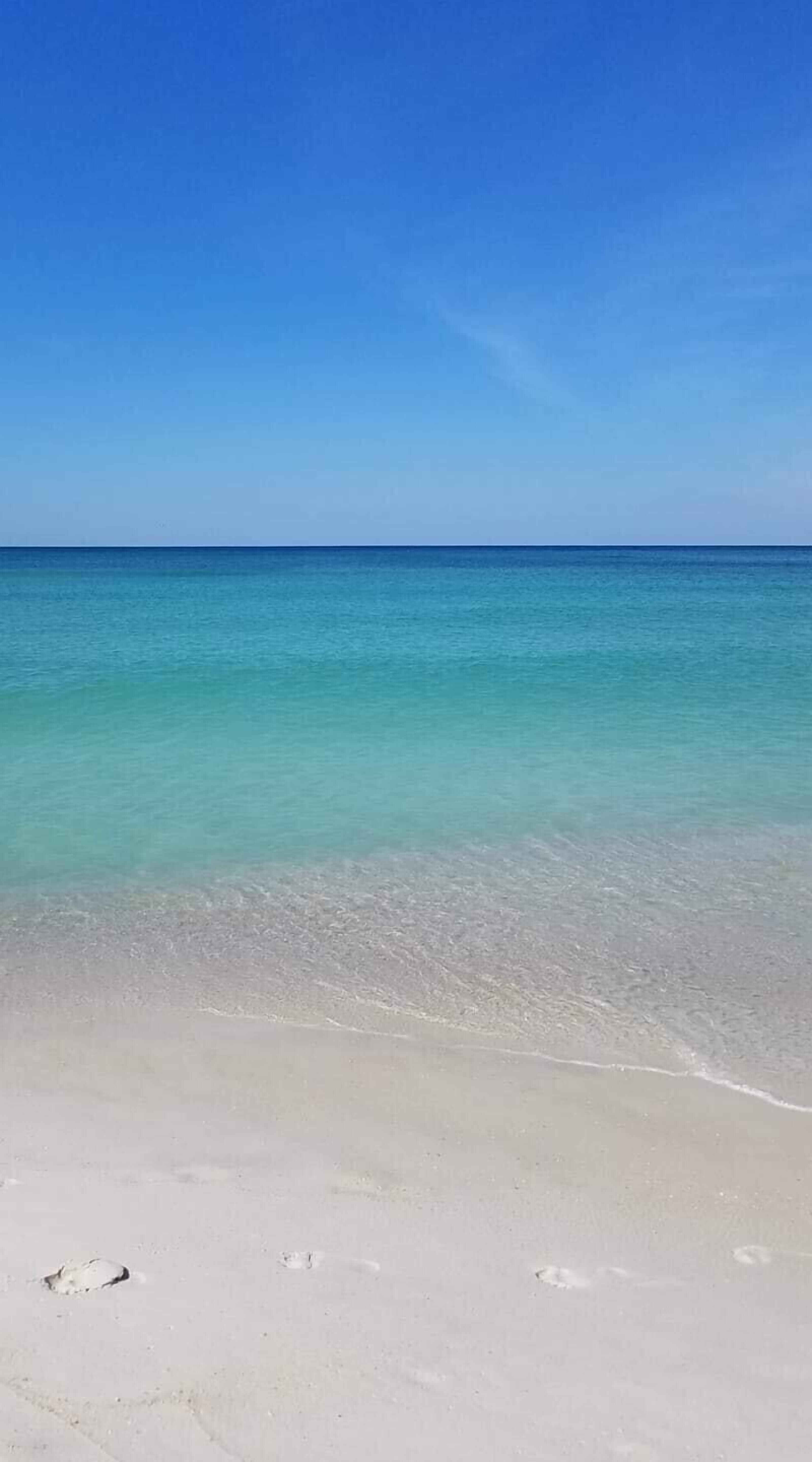 靠近海滩、沙滩椅