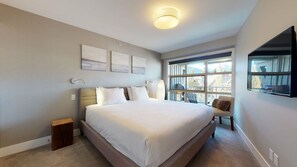 1 bedroom, Internet, bed sheets - Aspens #561 Prime Ski-in Ski-out Location! Pool, Hot tubs, BBQ, sleeps 4 (Whistler)