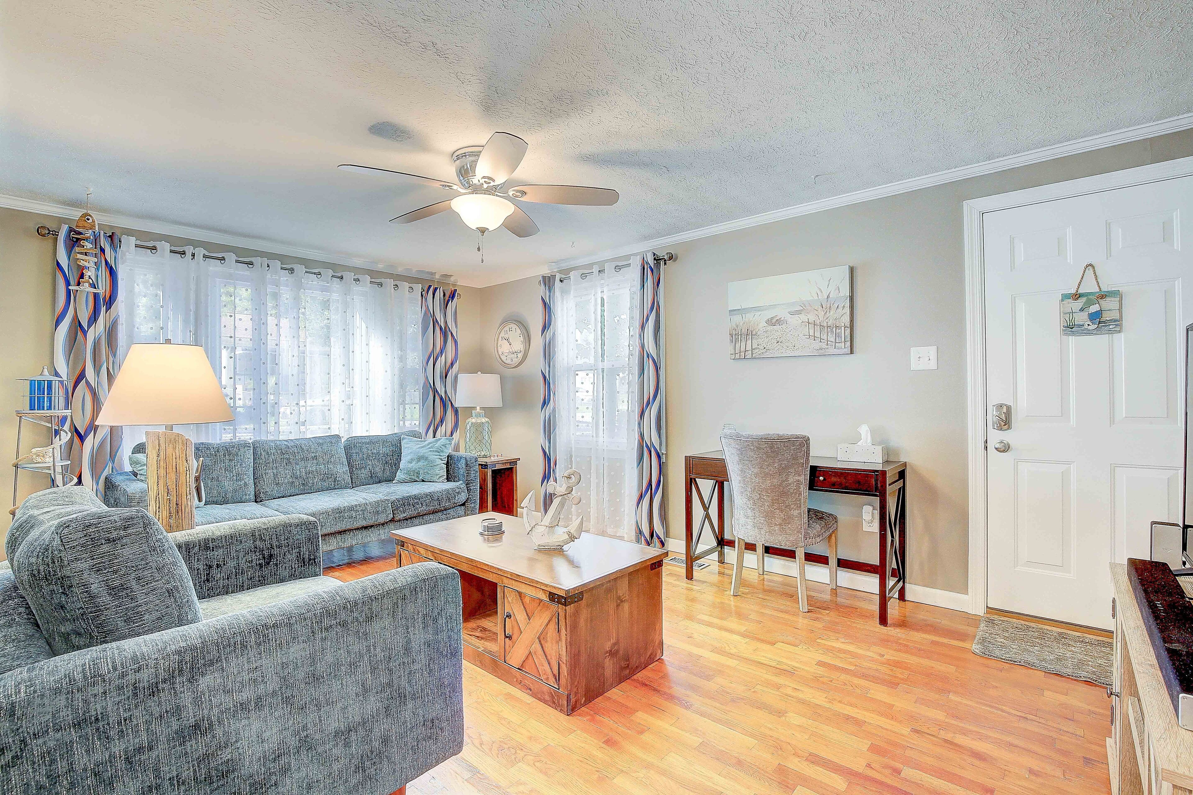 Sweet Bamboo Beach Cottage