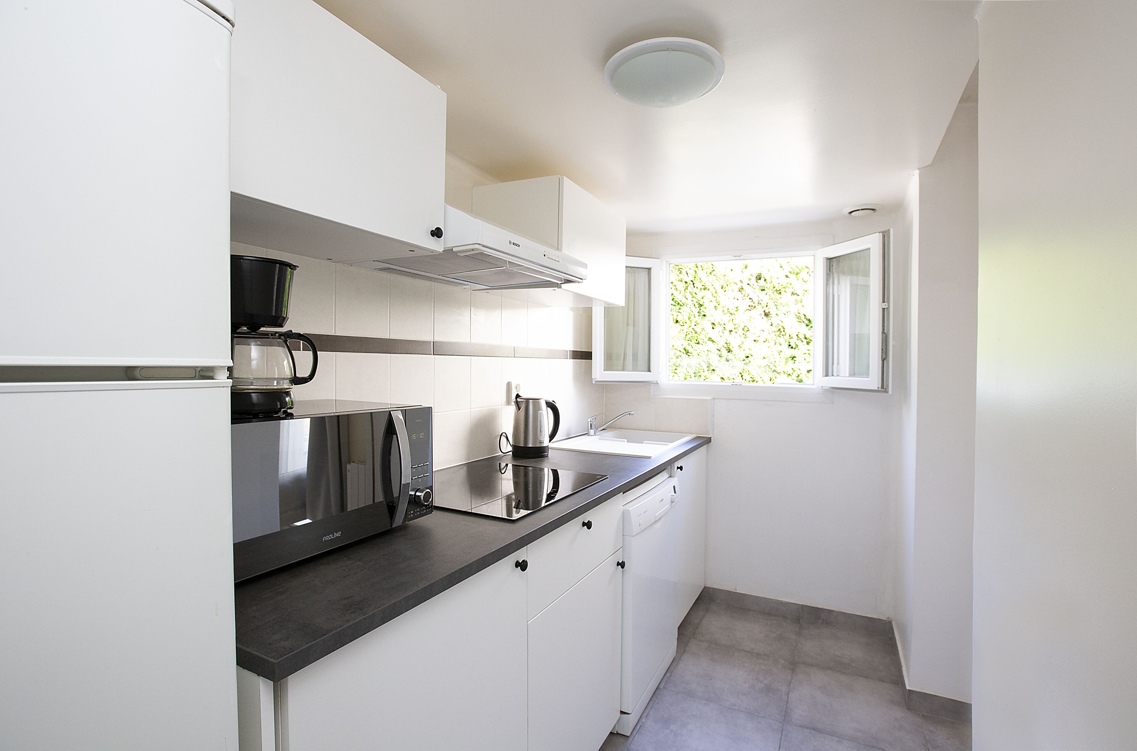 T2 35 m² independent on private driveway at the gates of Paris (1 to 4 people)