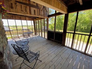 Property grounds - Top Rated 5 Star Exceptional Clean Luxury-fire pit-pool table-pet friendly! (Lucas)