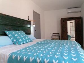 2 Schlafzimmer, Bügeleisen/Bügelbrett, Bettwäsche