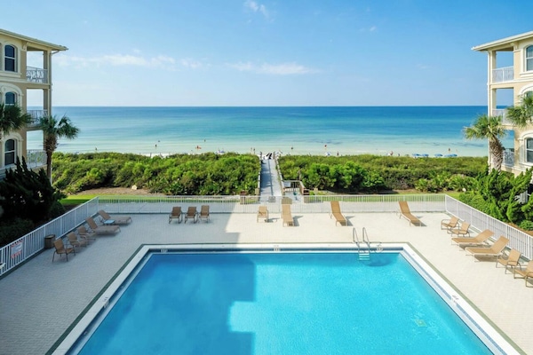 Gulf Front Pool