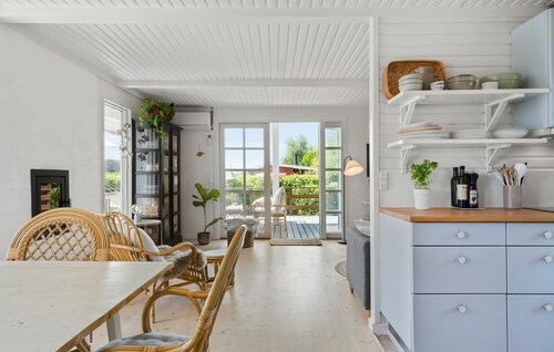 Lovely home in Kerteminde with WiFi
