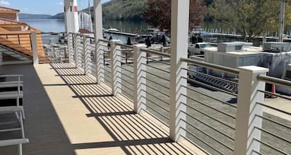 Lake Front Hotel