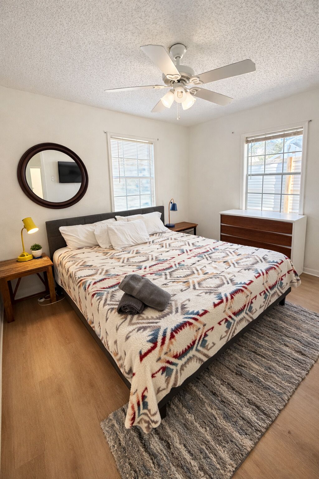 2 soverom, strykejern/-brett, wi-fi og sengetøy