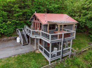 Exterior - Summer Time in the Smokies! Beautiful MTN Views! (Gatlinburg)