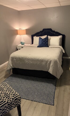 2 bedrooms, travel cot, WiFi