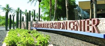 Cozy HOME w/ Citrus Garden & Patio