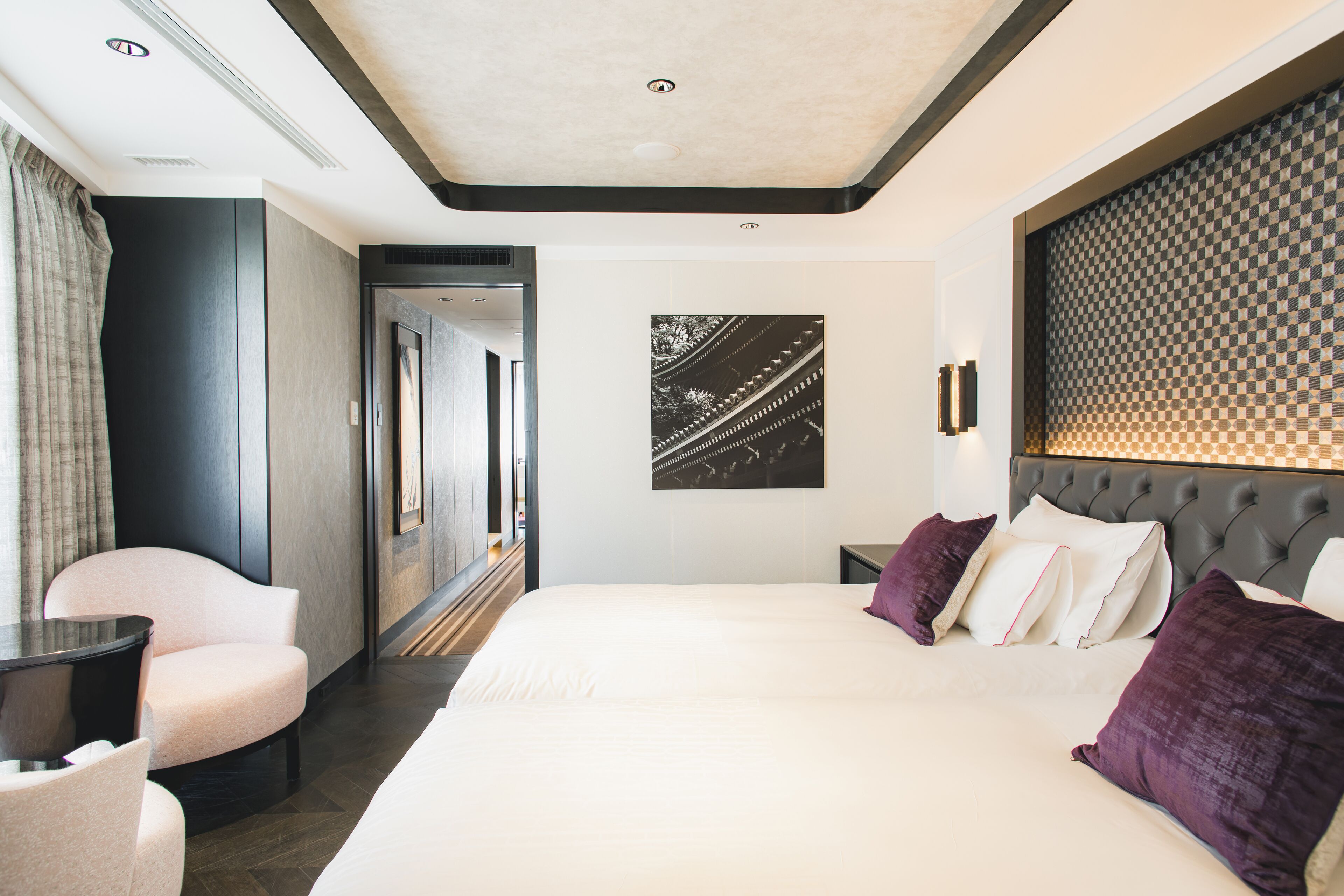 Suite (Lounge Access)