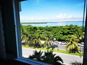 Interior - Brisas Beachfront Apartments in Hotel Zone (Cancún)