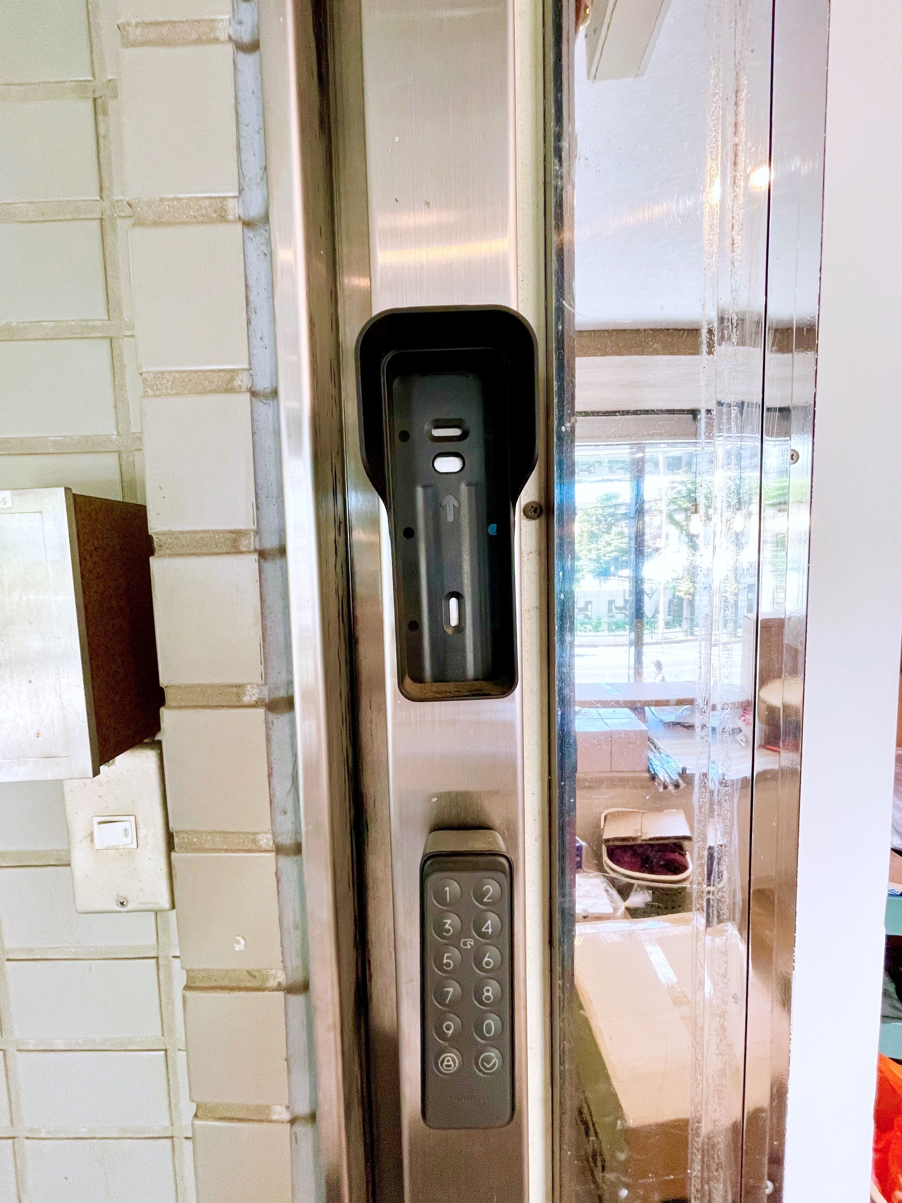 施設の正面
