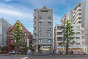 Building design - Grandioso Nakano Fujimicho (Tokyo)