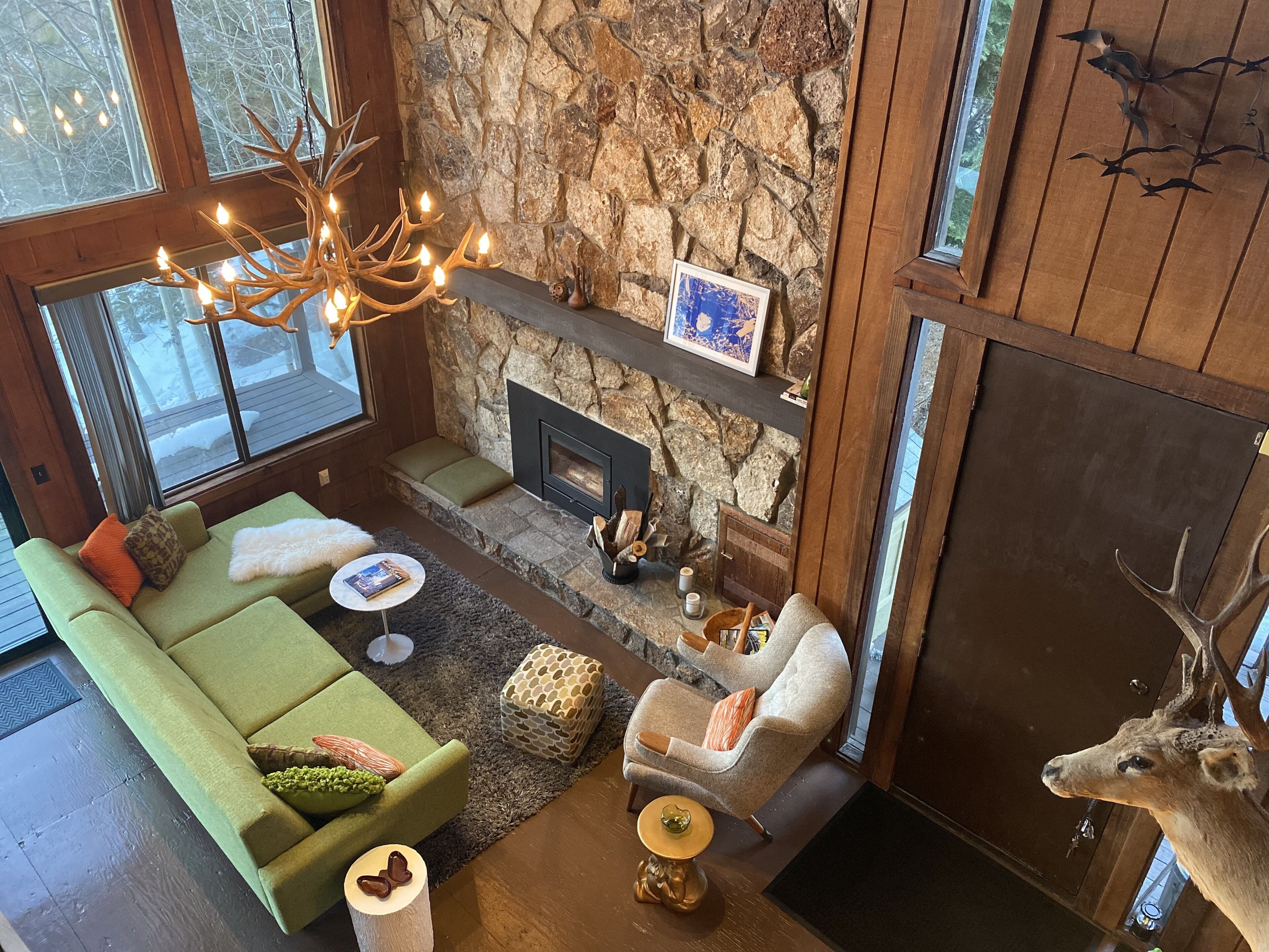  Lodge - 5 Star Chalet Booking Fast!