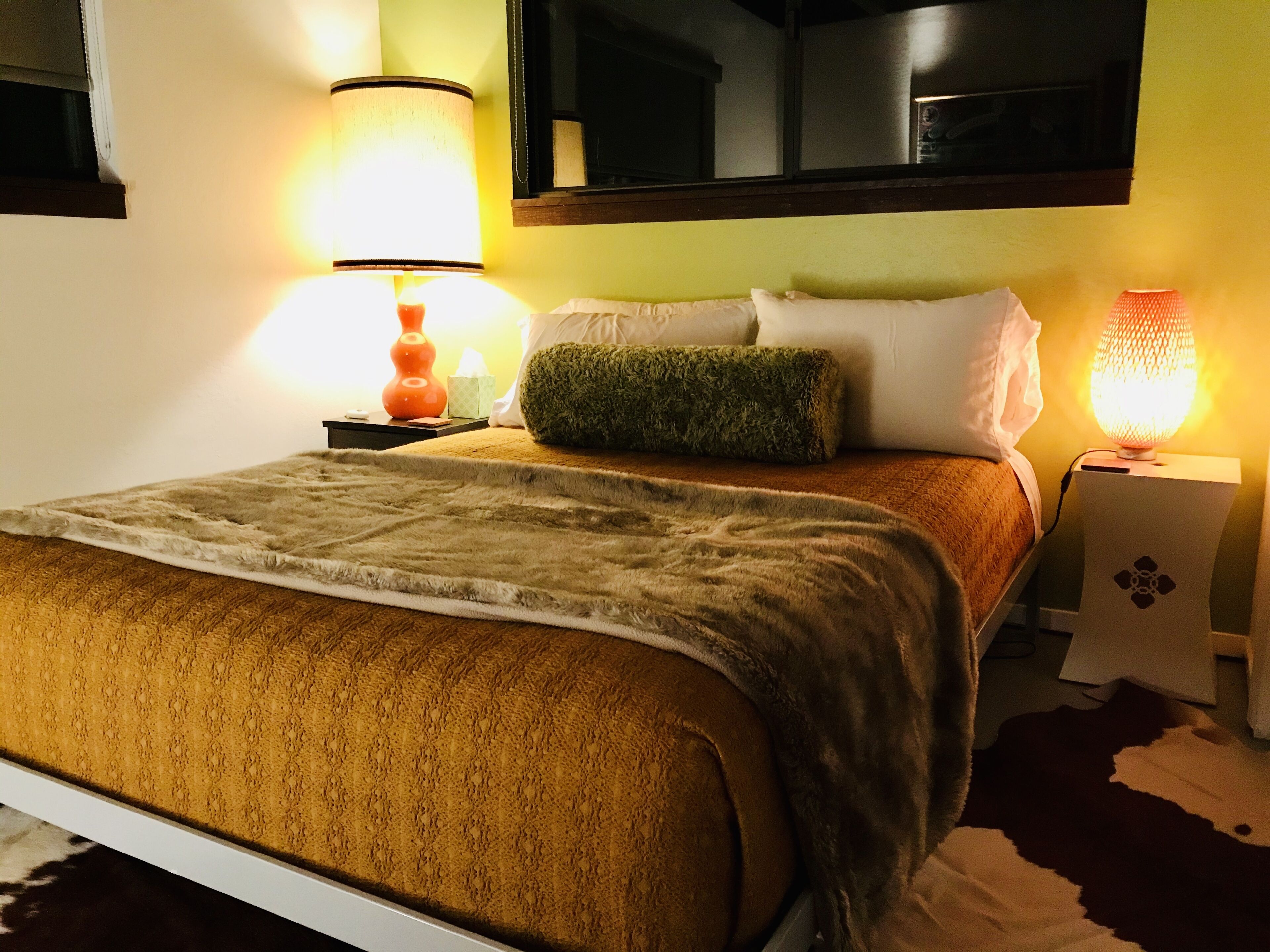  Lodge - 5 Star Chalet Booking Fast!