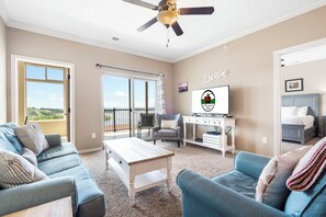 Smart TV, DVD player