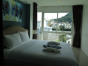 2 chambres, fer et planche Ă repasser, accĂšs Internet