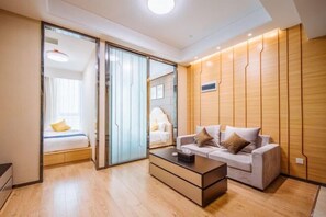 Room - Sweetome Boutique Apartment (Yangzhou Railway Station Jinghua City) (Yangzhou)