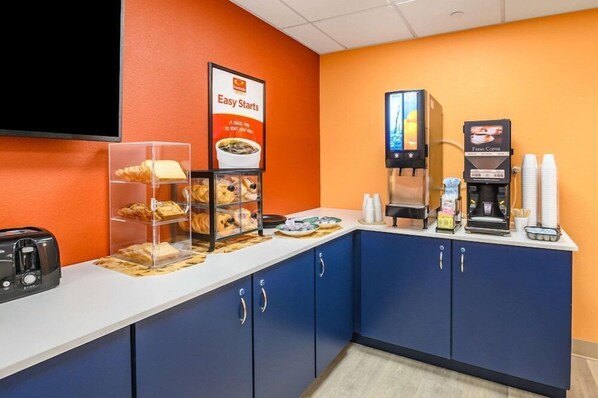 Dining - Econo Lodge (Hammond)