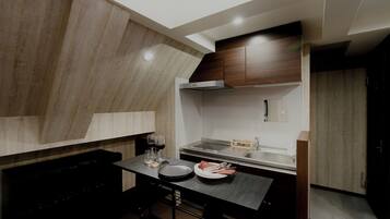 Individually decorated, iron/ironing board, free WiFi