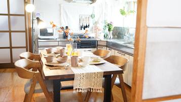 Yuzawa Detached House (Maximum 29 people) | In-room dining