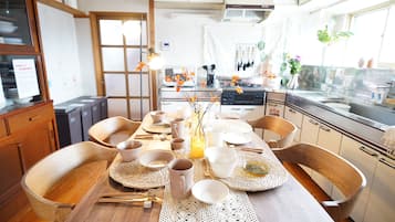 Yuzawa Detached House (Maximum 29 people) | In-room dining