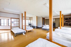 4 habitaciones, wifi gratis y ropa de cama 