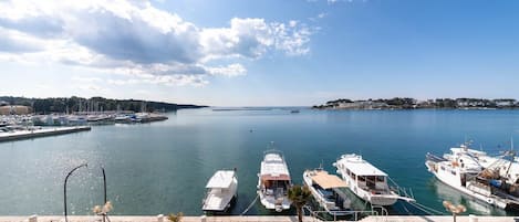 Marina/club náutico