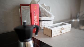 Kaffee und/oder Kaffeemaschine