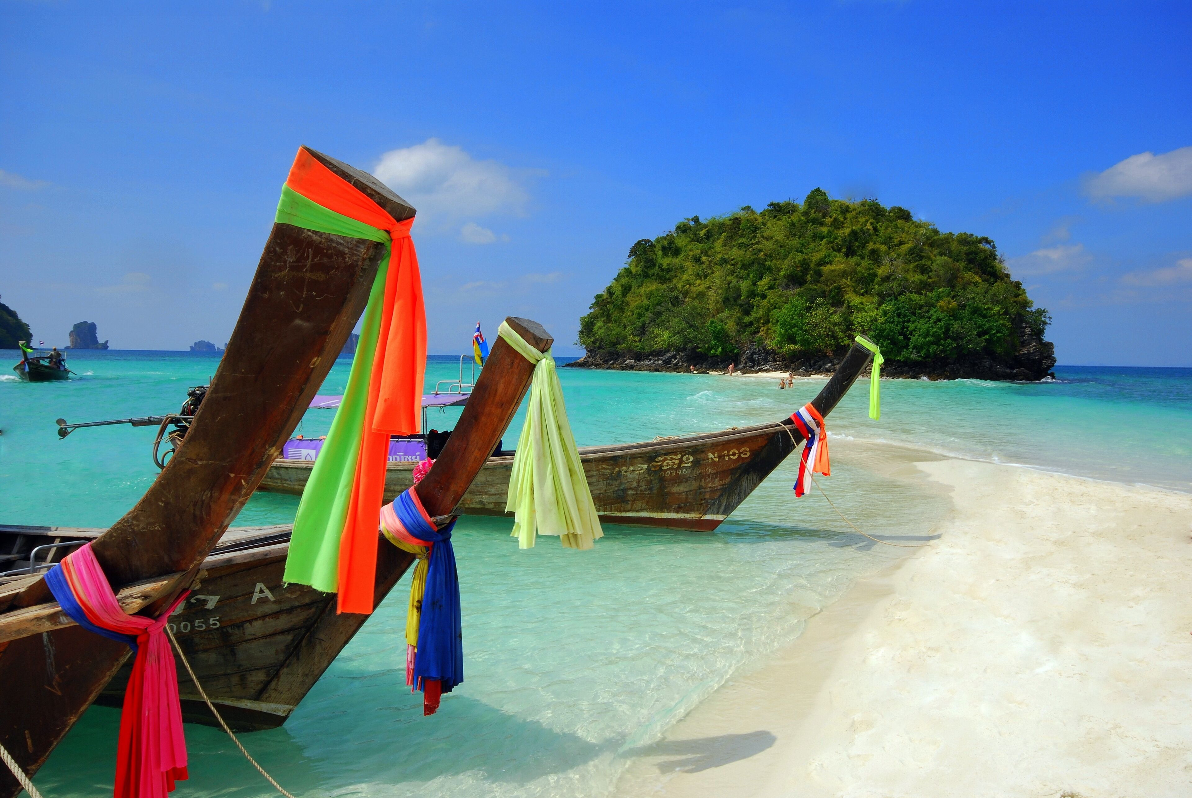 Beach nearby, beach towels
