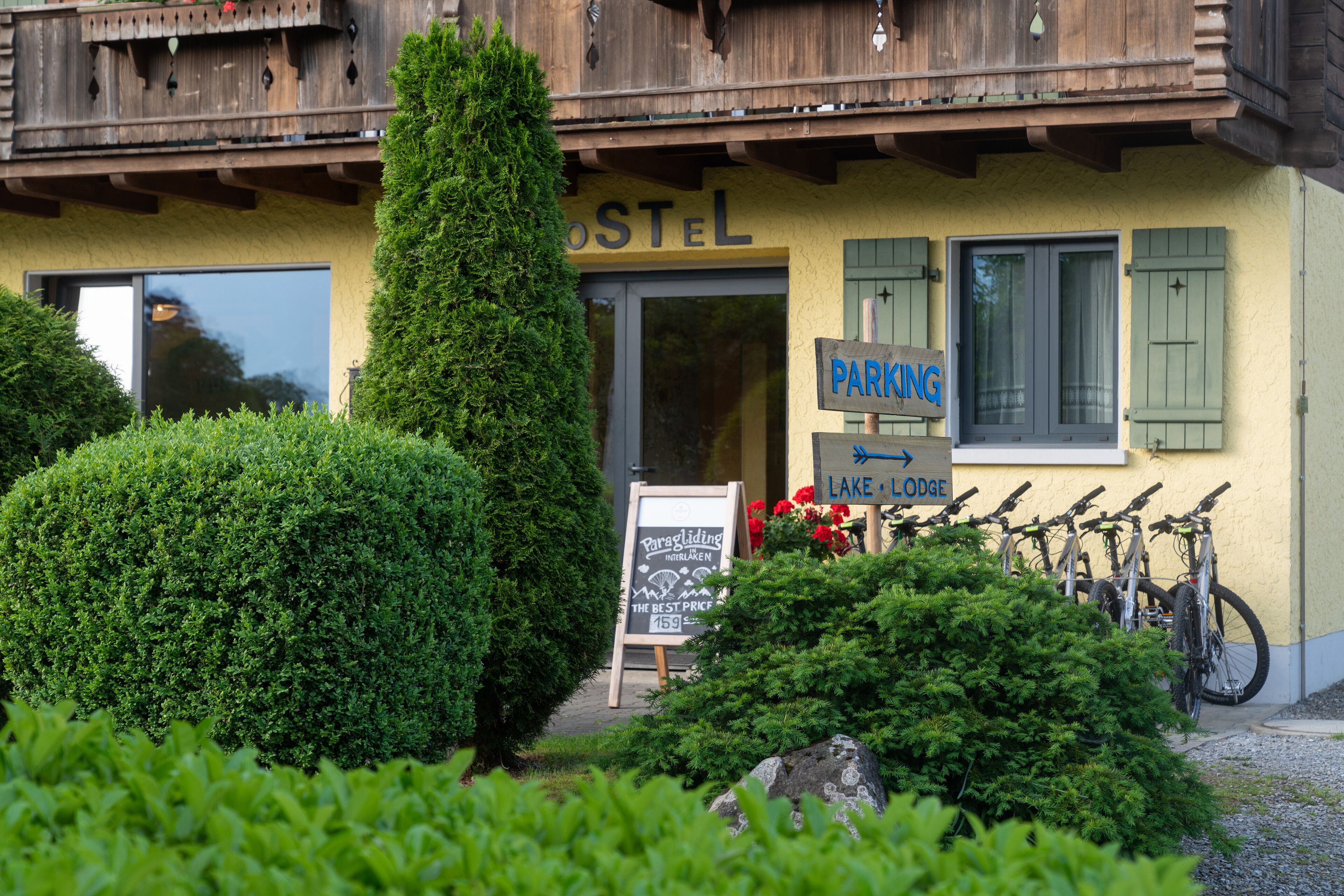 Photo - Lake Lodge Hostel