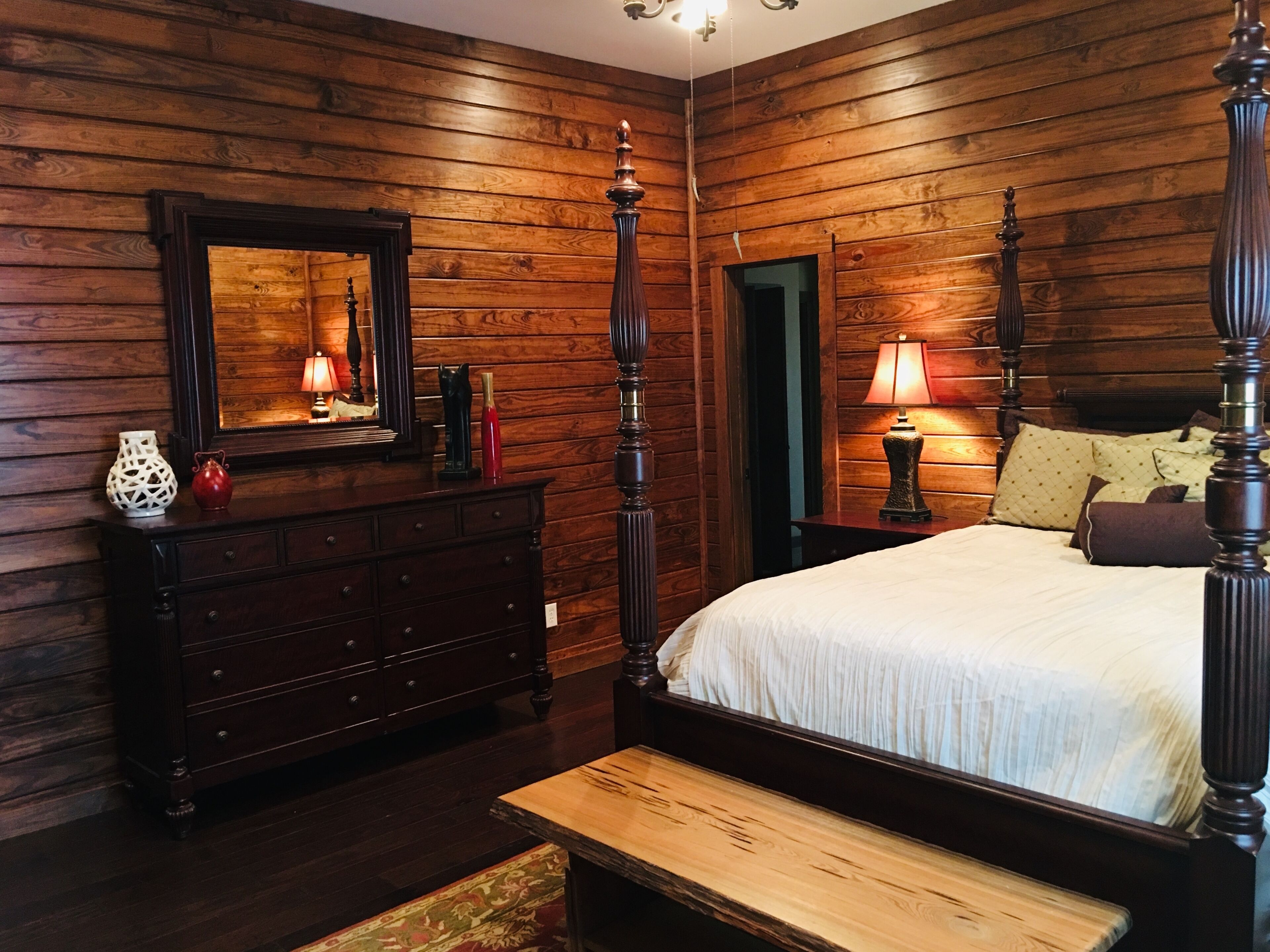 3 bedrooms, WiFi, bed sheets, wheelchair access