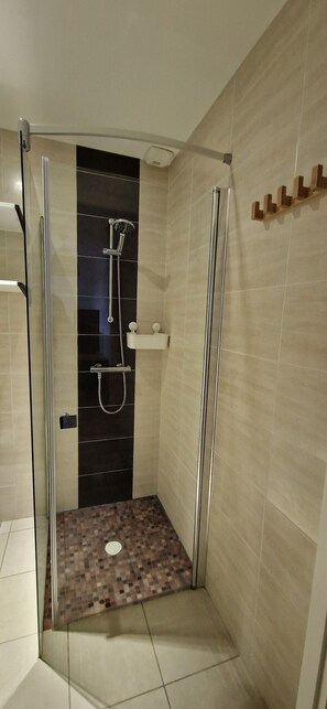 Dusche, Haartrockner