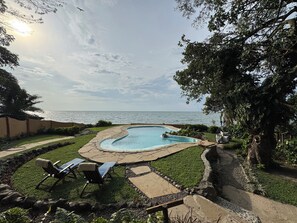 Outdoor pool - Mfangano Island Lodge (Mfangano Island)