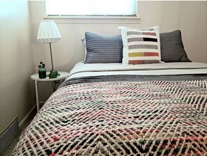 4 bedrooms, iron/ironing board, travel cot, free WiFi