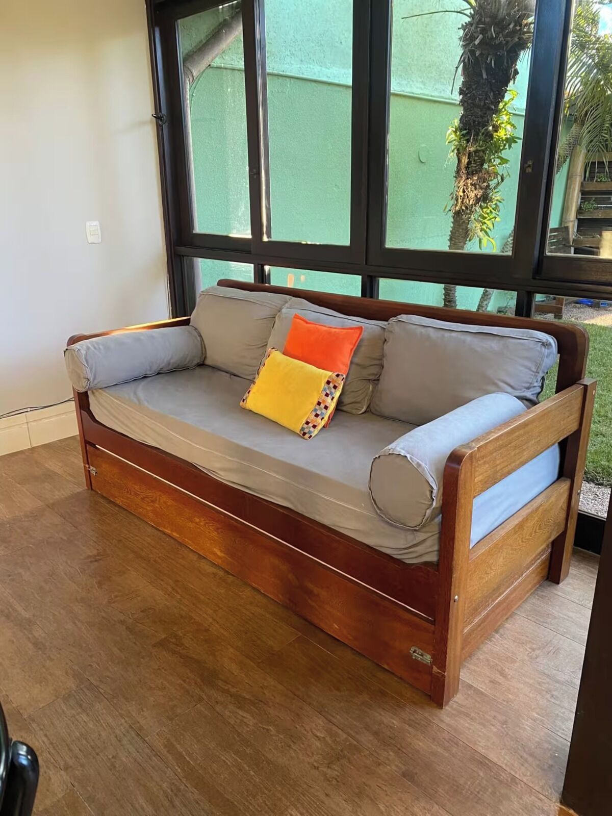 Älytelevisio, työhuone, tulostin