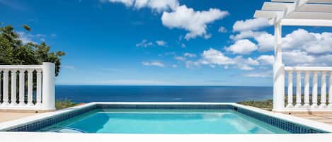 Piscina a l'aire lliure