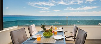 Villa Four Brothers No.2 Middle Floor