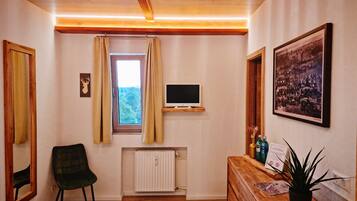 Traditional-Einzelzimmer, eigenes Bad | 1 Schlafzimmer